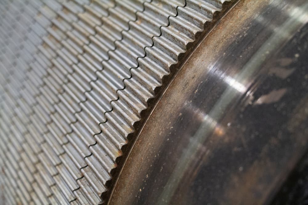 close up image of a corrugator roll